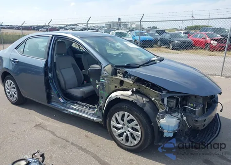 2018 Toyota Corolla Le z USA, uszkodzony, nr VIN 2T1BURHE0JC978684